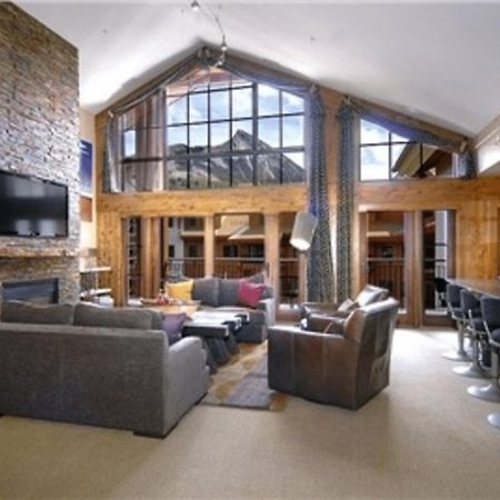 ザ ロッジ アット マウンテニア スクエア Mount Crested Butte エクステリア 写真