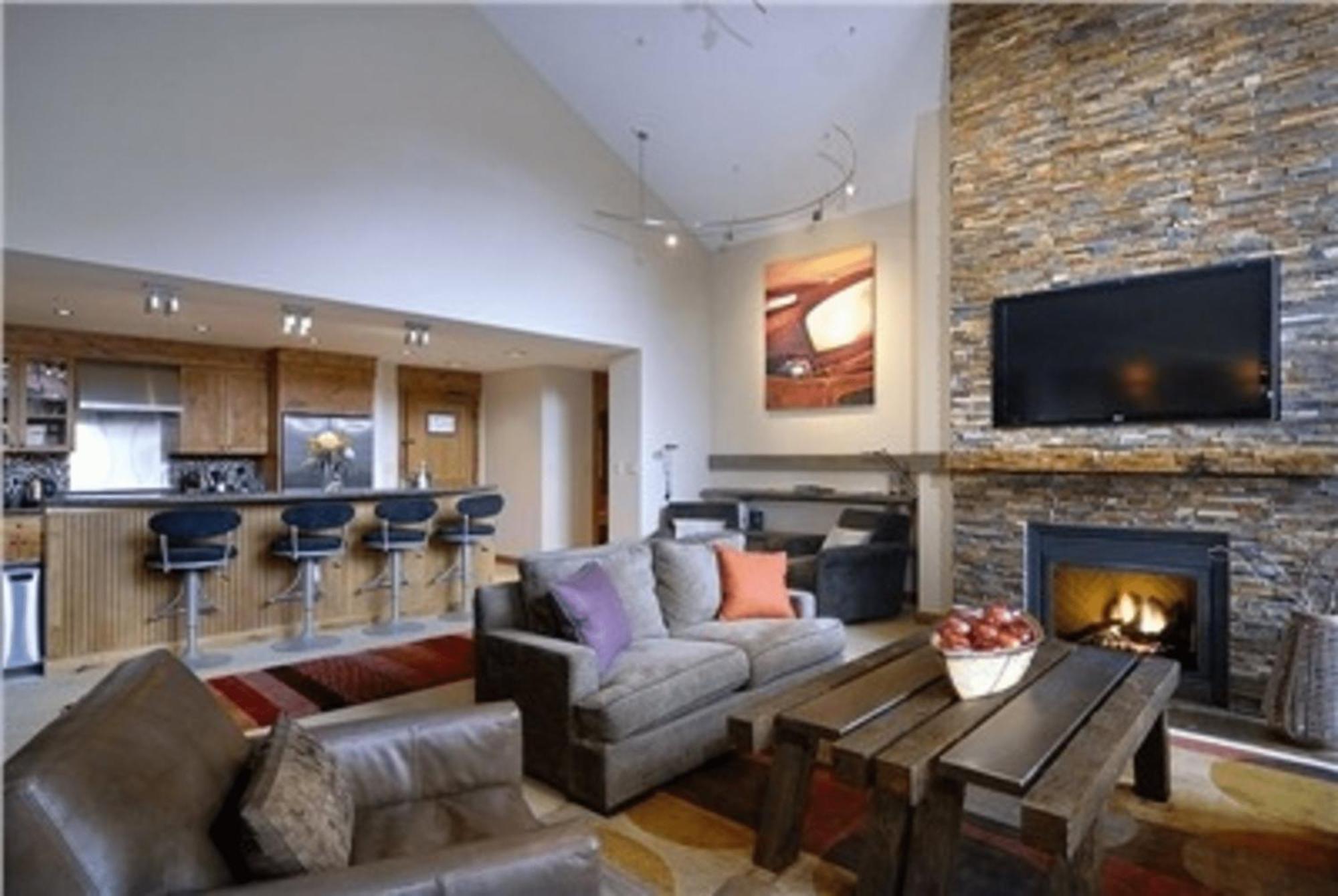 ザ ロッジ アット マウンテニア スクエア Mount Crested Butte エクステリア 写真
