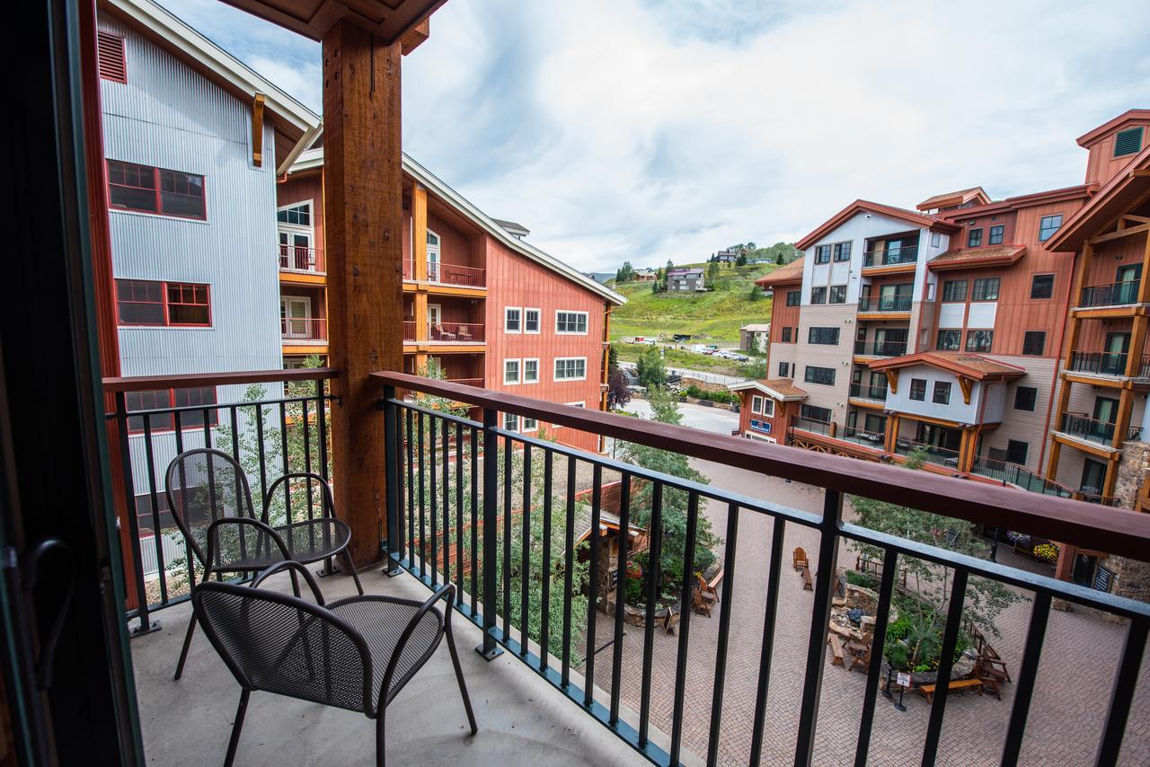 ザ ロッジ アット マウンテニア スクエア Mount Crested Butte エクステリア 写真
